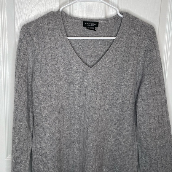 Lord & Taylor 100% Cashmere Cable Knit Sweater Comfy Cozy Quiet Luxury in Gray L - Picture 3 of 9